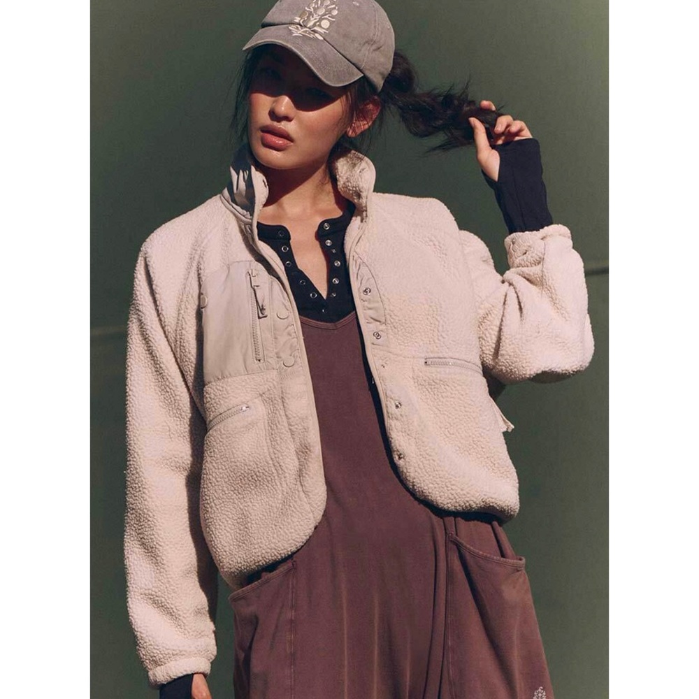Free People Hit The Slopes Fleece Jacket Taupe Mauve